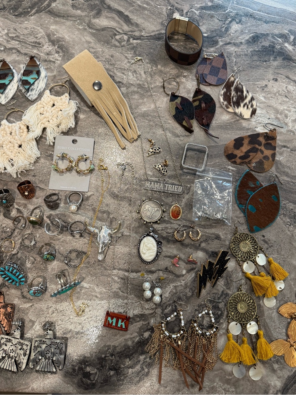 LARGE JEWELRY LOT/BUNDLE - Picture 10 of 10
